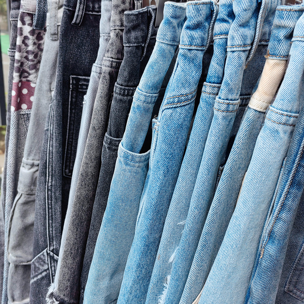 Y2K Baggy Jeans - Light Blue Acid Wash Whiskering Vintage Faded Wide Leg Streetwear