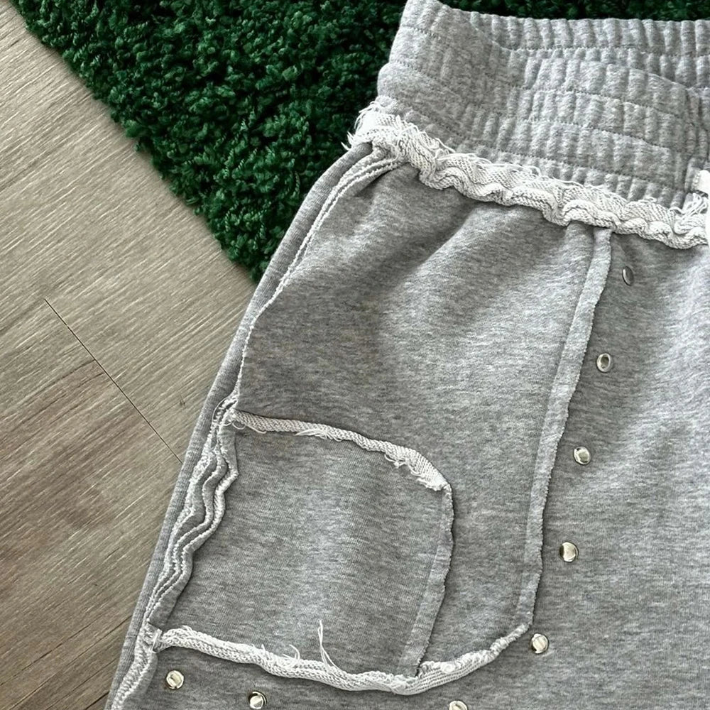 HL Factory Übergroße, schwere Jogginghose, individuell verwaschen im Used-Look, Herren-Jogginghose mit weitem Bein und offenem Saum