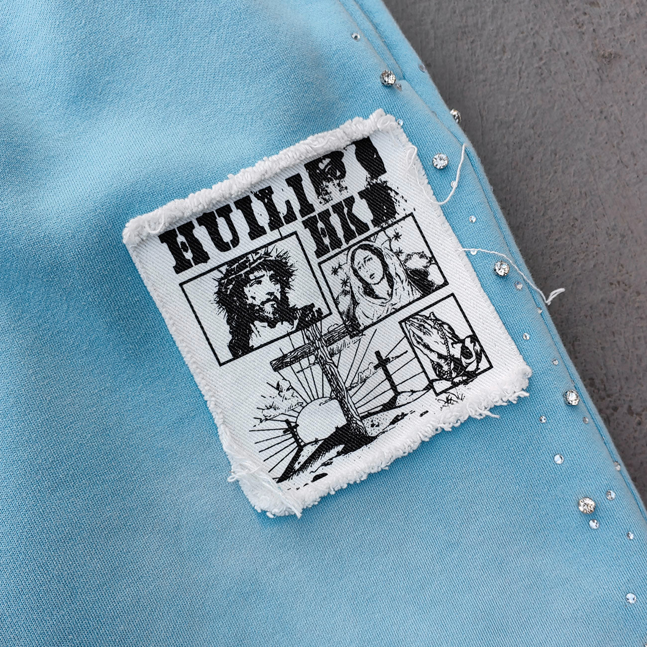 Chain Cross Print Sweatpants - Light Blue Rhinestone Distressed Wide Leg Y2K Streetwear