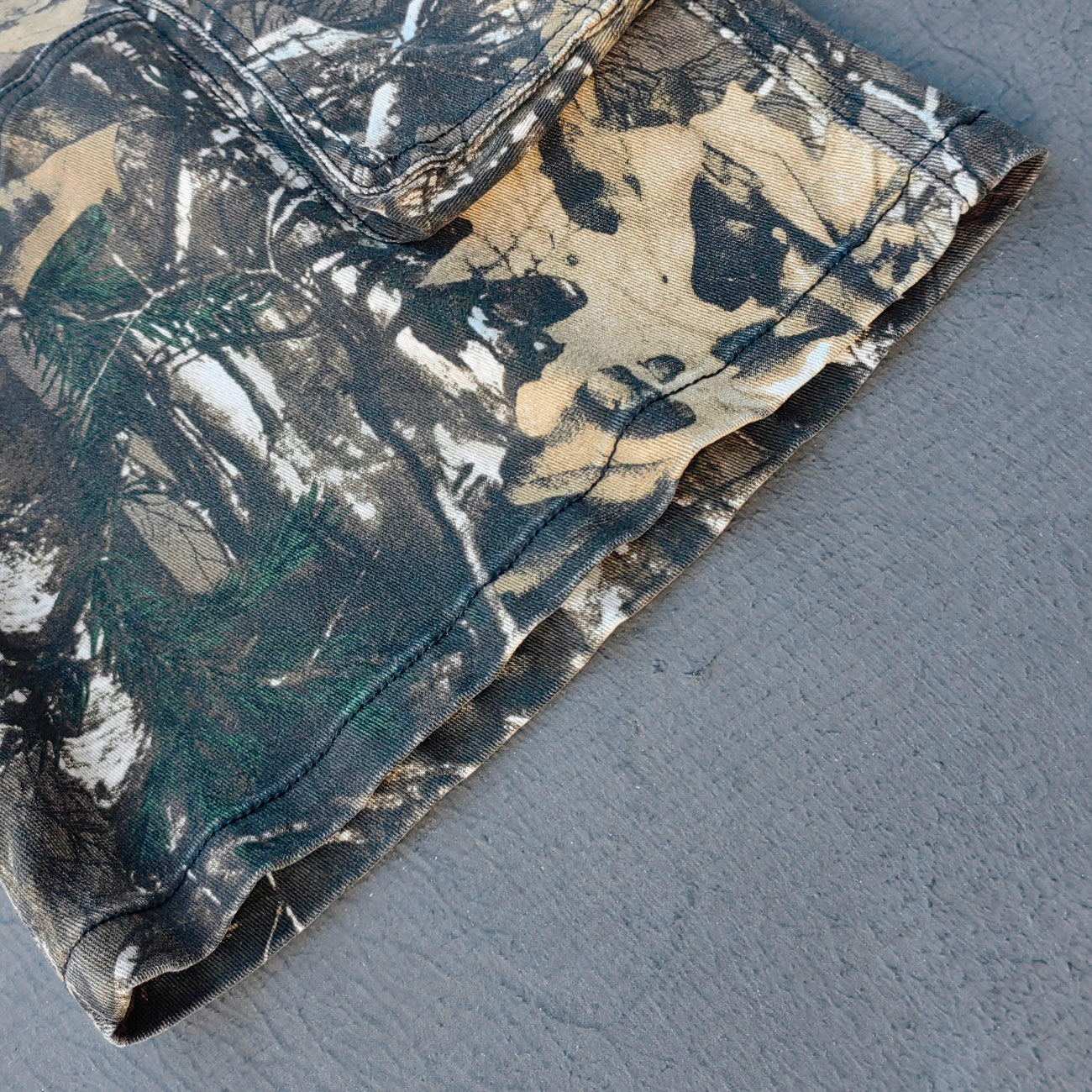 Tree Camo Cargo Shorts - Rhinestone Letter Y2K Baggy Streetwear