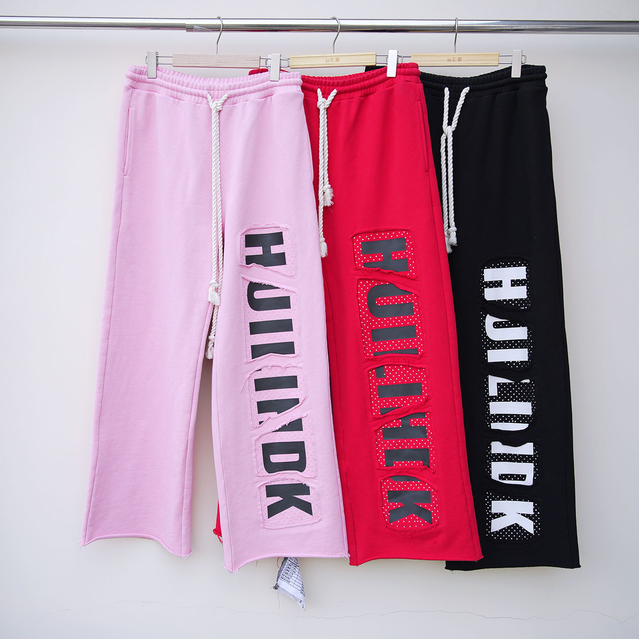 Custom Logo Printing Wide Leg Thick Cotton Track Jogger Pants Heavyweight Raw Hem Bottom Men Rhinestone Baggy Sweatpants