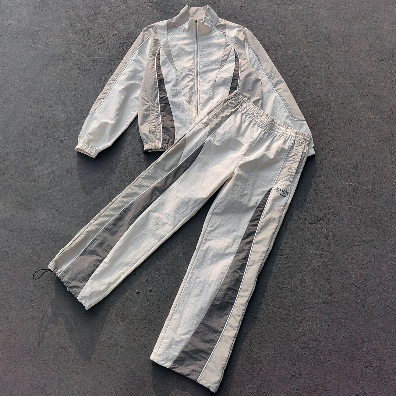 White Gray Color Block Tracksuit - Y2K Curved Piping Windbreaker Matching Set