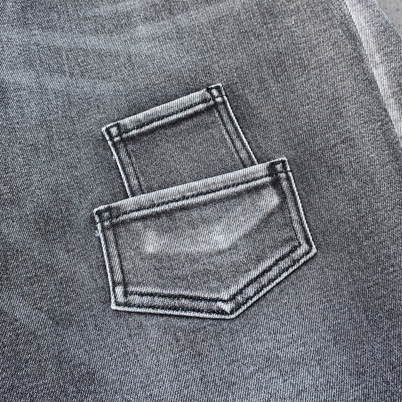 Wide Leg Jeans - Black Gray Acid Wash Multi Pocket Cargo Strap Frayed Hem Y2K Streetwear