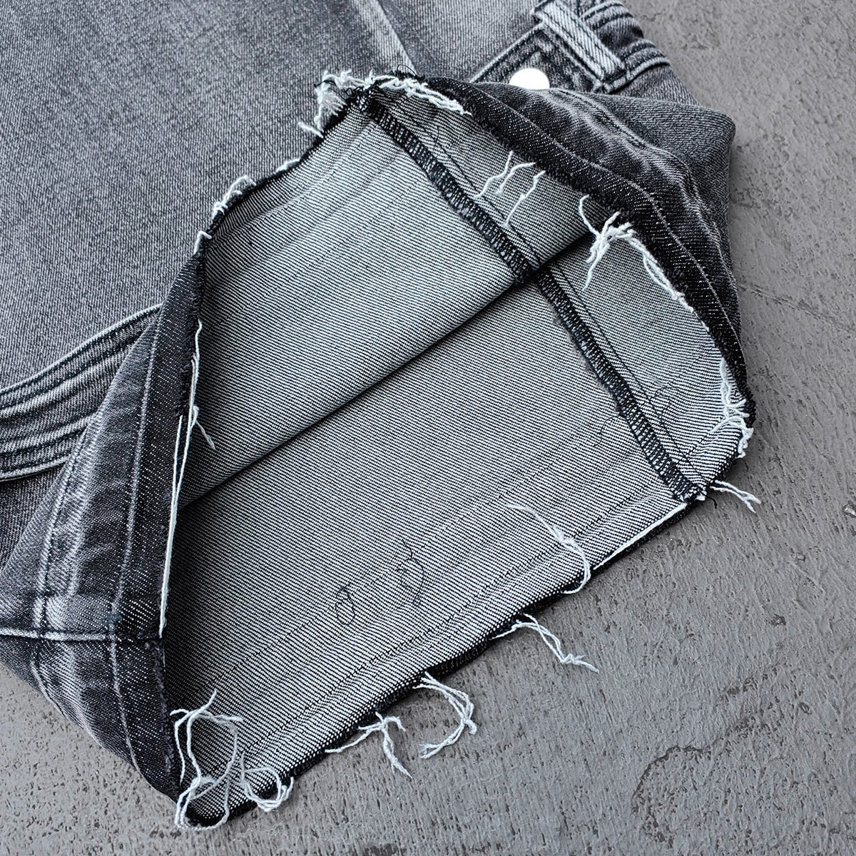 Wide Leg Jeans - Black Gray Acid Wash Multi Pocket Cargo Strap Frayed Hem Y2K Streetwear
