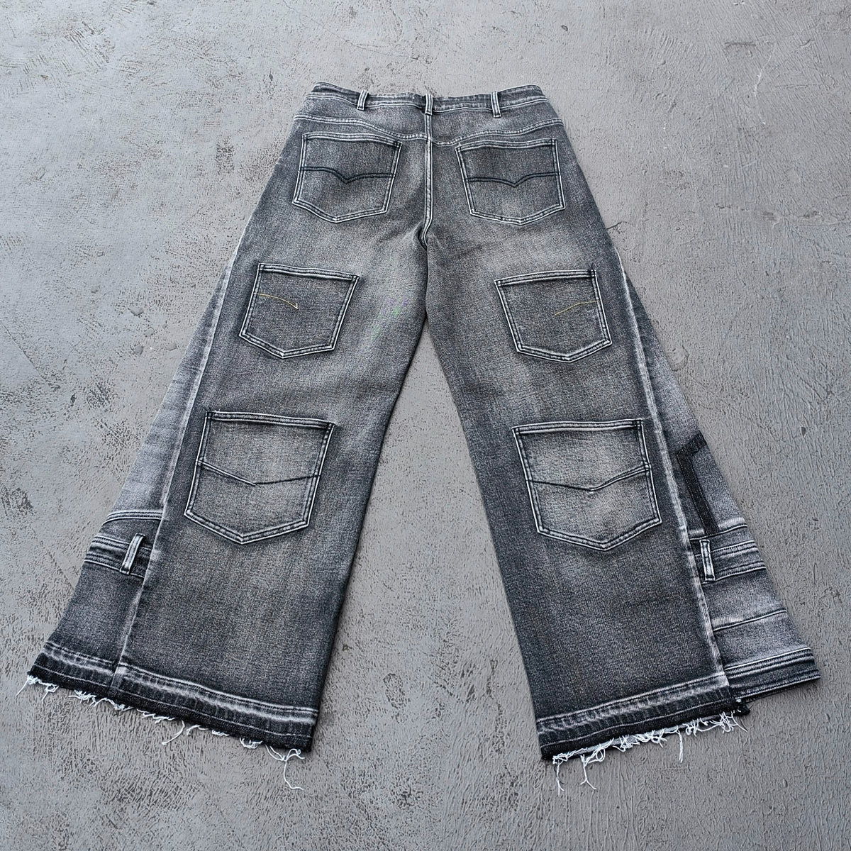 Wide Leg Jeans - Black Gray Acid Wash Multi Pocket Cargo Strap Frayed Hem Y2K Streetwear