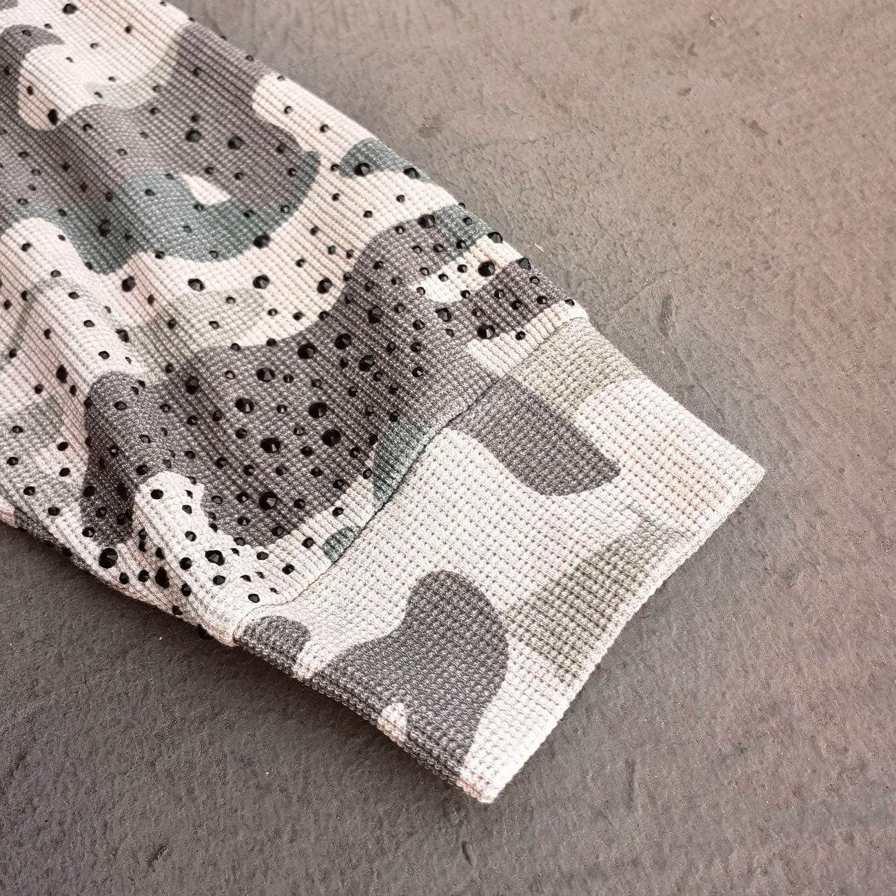 Camo Layered Crewneck - FEARLESS 03 Print Studded Rhinestone Distressed Sweatshirt