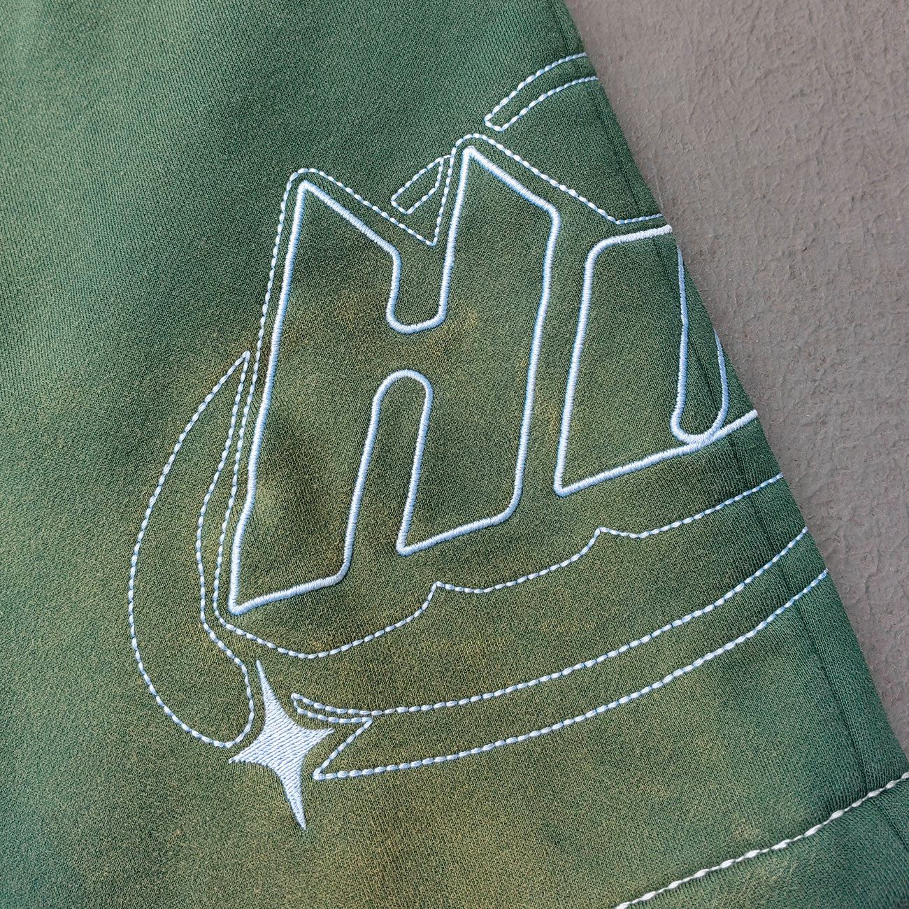 Gradient Wash Hoodie Shorts Set - Olive Green HDK Star Logo Rhinestone Y2K Streetwear