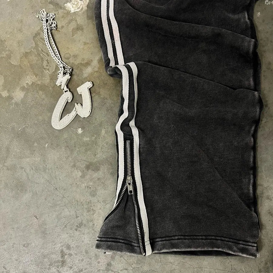 Huilin Oem Wholesale 100% Cotton Heavyweight Sweatpants Custom Zip Bottom Straight Leg Men Vintage Washed Striped Sweatpants