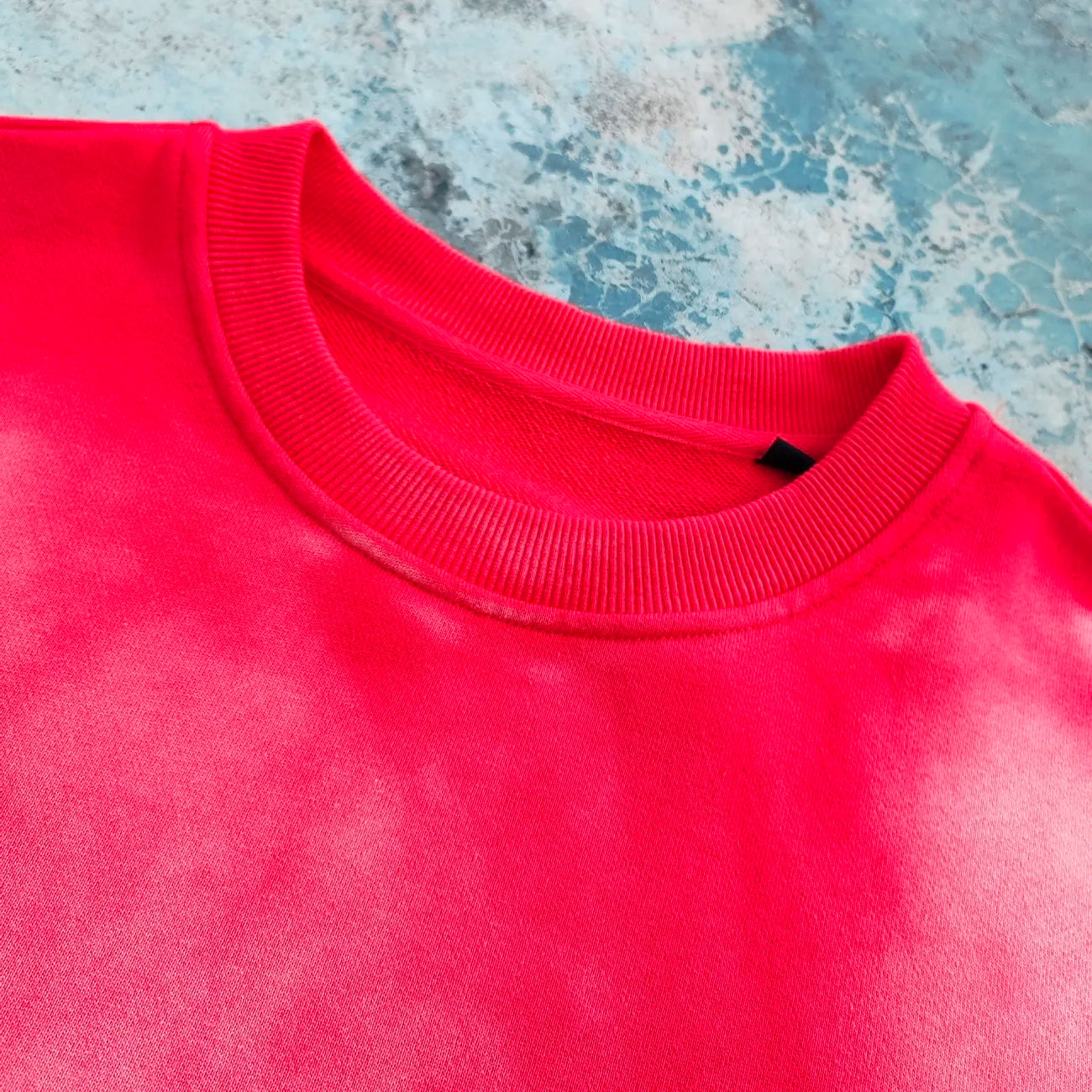 Vintage Washed Heavyweight Cotton T-shirt Men Custom Raw Hem Blank Tee Basic Crew Neck Boxy Cropped Sun Faded T Shirt