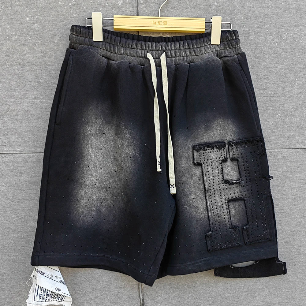 Huilin Vintage Washed 100% Cotton French Terry Shorts Pants Custom Distressed Patch Embroidery Men Rhinestone Sweat Shorts