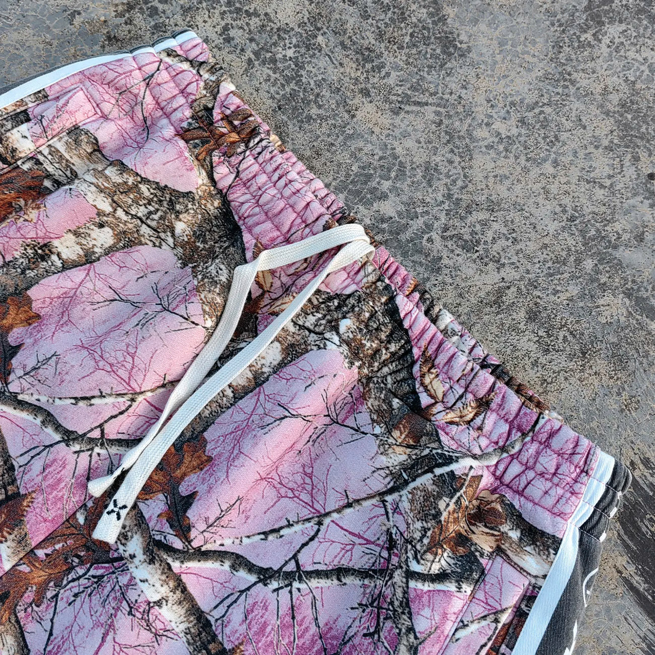 Unisex Oversized Wide Leg Track Pants Custom Allover Printed French Terry Men Raw Hem Pink Camo Sweatpants