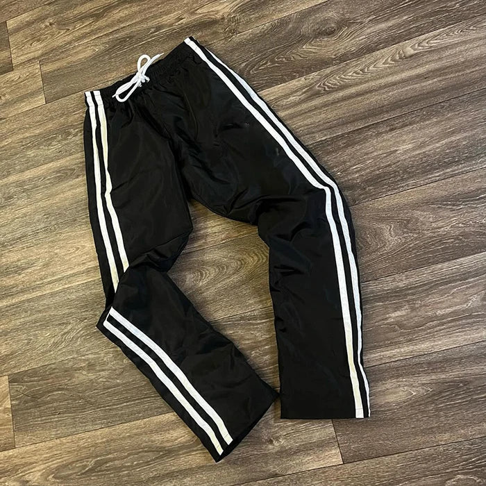 Huilin Factory Hot Selling Drawstring Waist Straight Leg Sweatpants Men Custom Striped Side Sportswear Nylon Track Pants