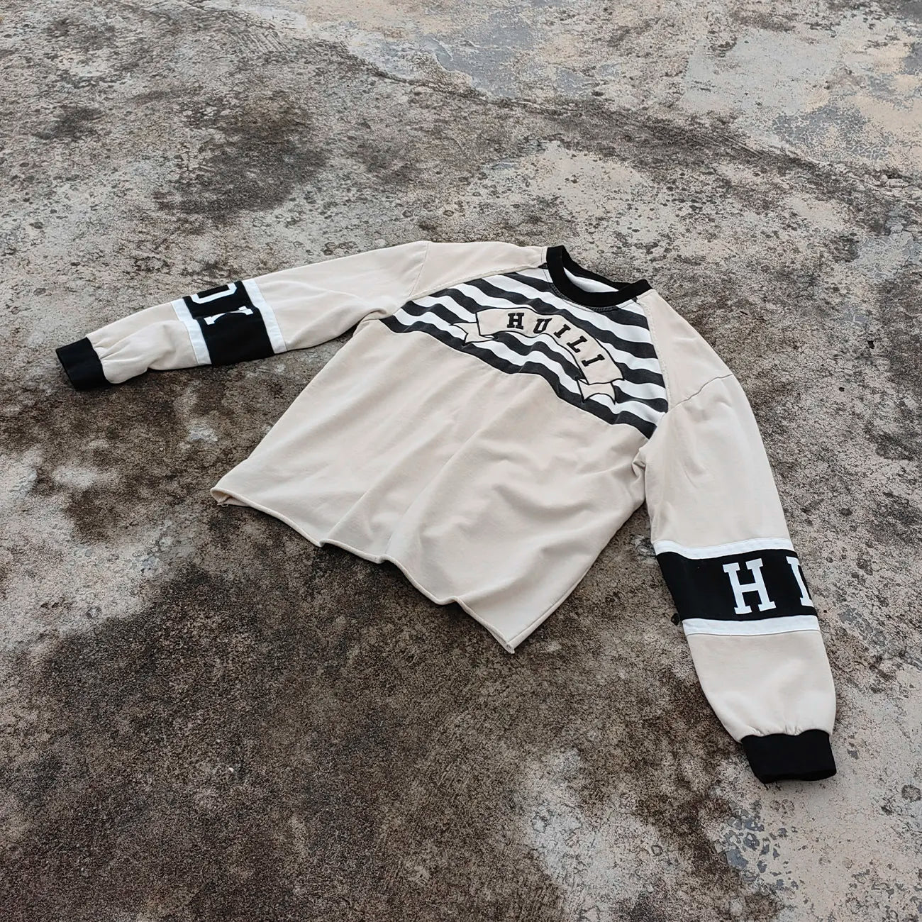 Custom 100% Cotton Heavyweight Oversized T-shirt Embroidery logo Men Color Block Raw Hem Boxy Long Sleeve T Shirt